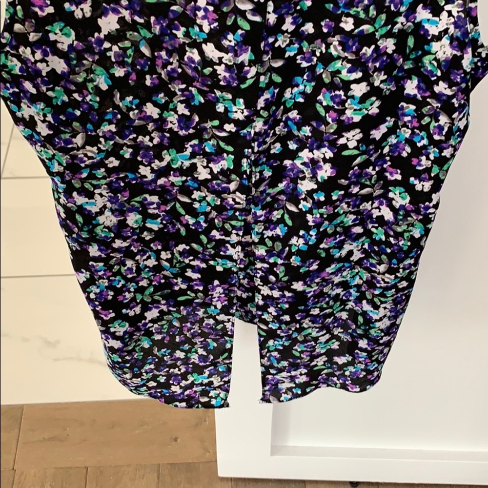 Express Tank Top - Picture 7 of 8